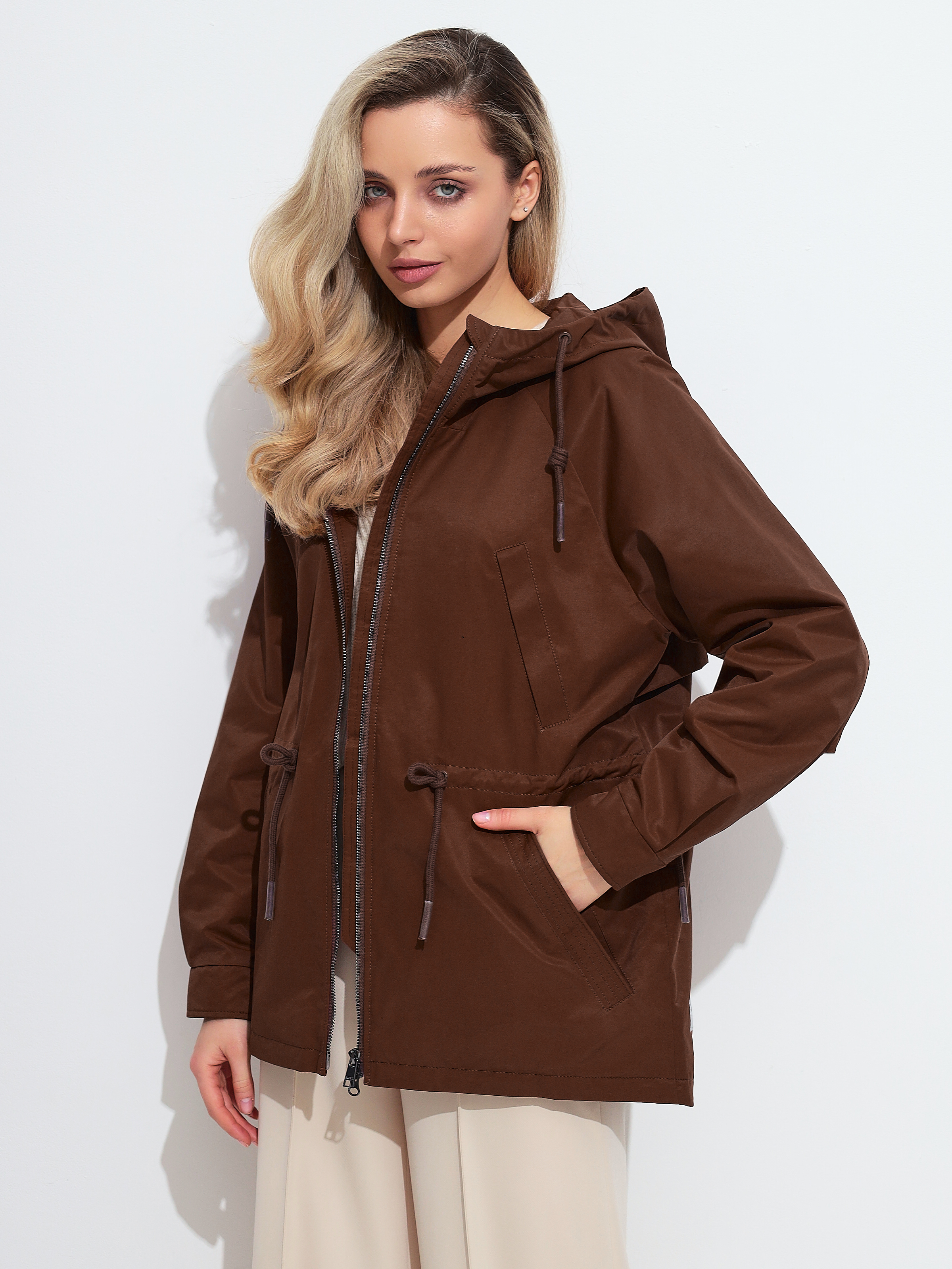 Куртка ветрозащитная женская TRF16-424