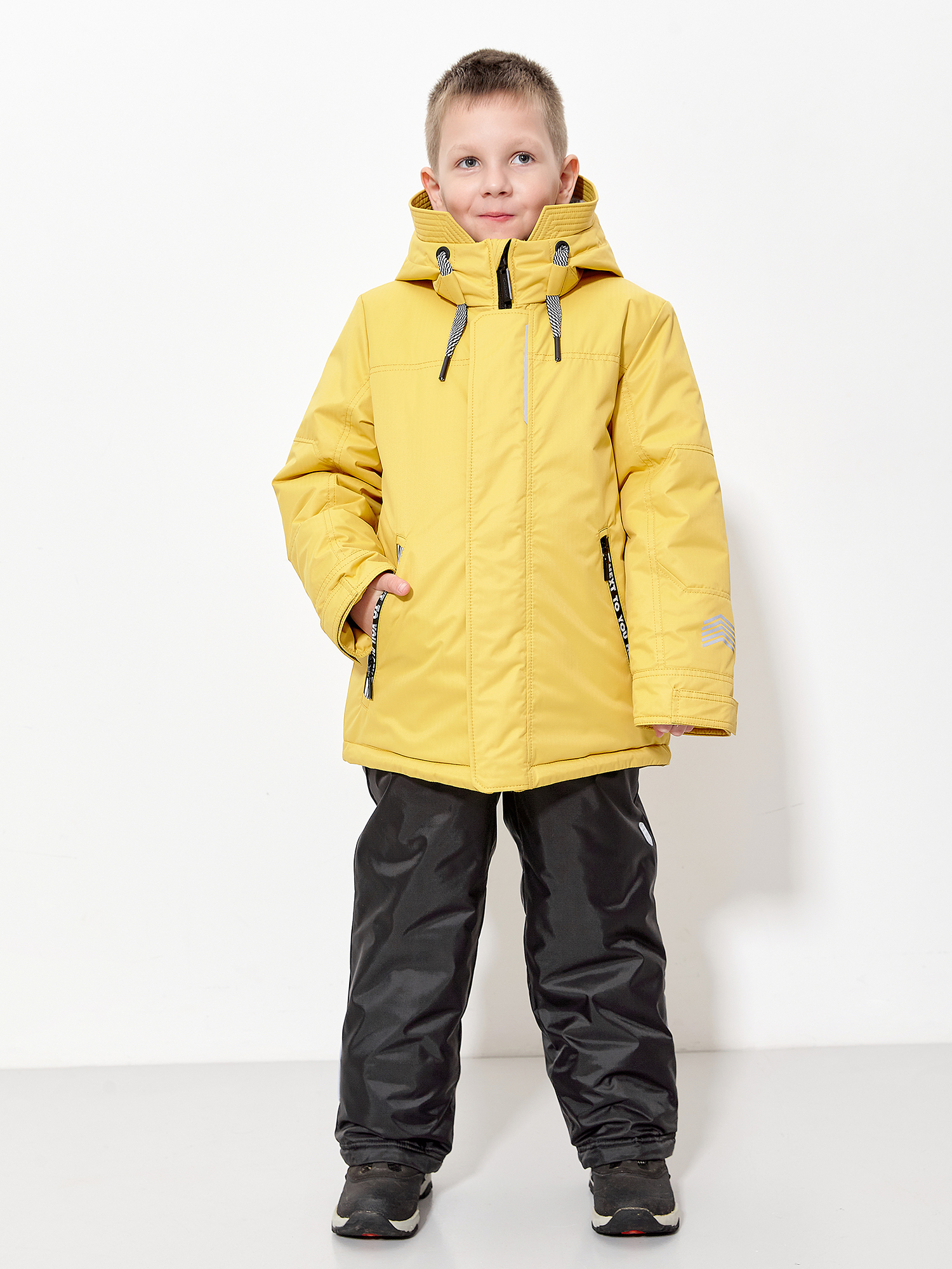 Комплект зимний (куртка с искусственным мехом + полукомбинезон + шарф) для мальчика КПК1229