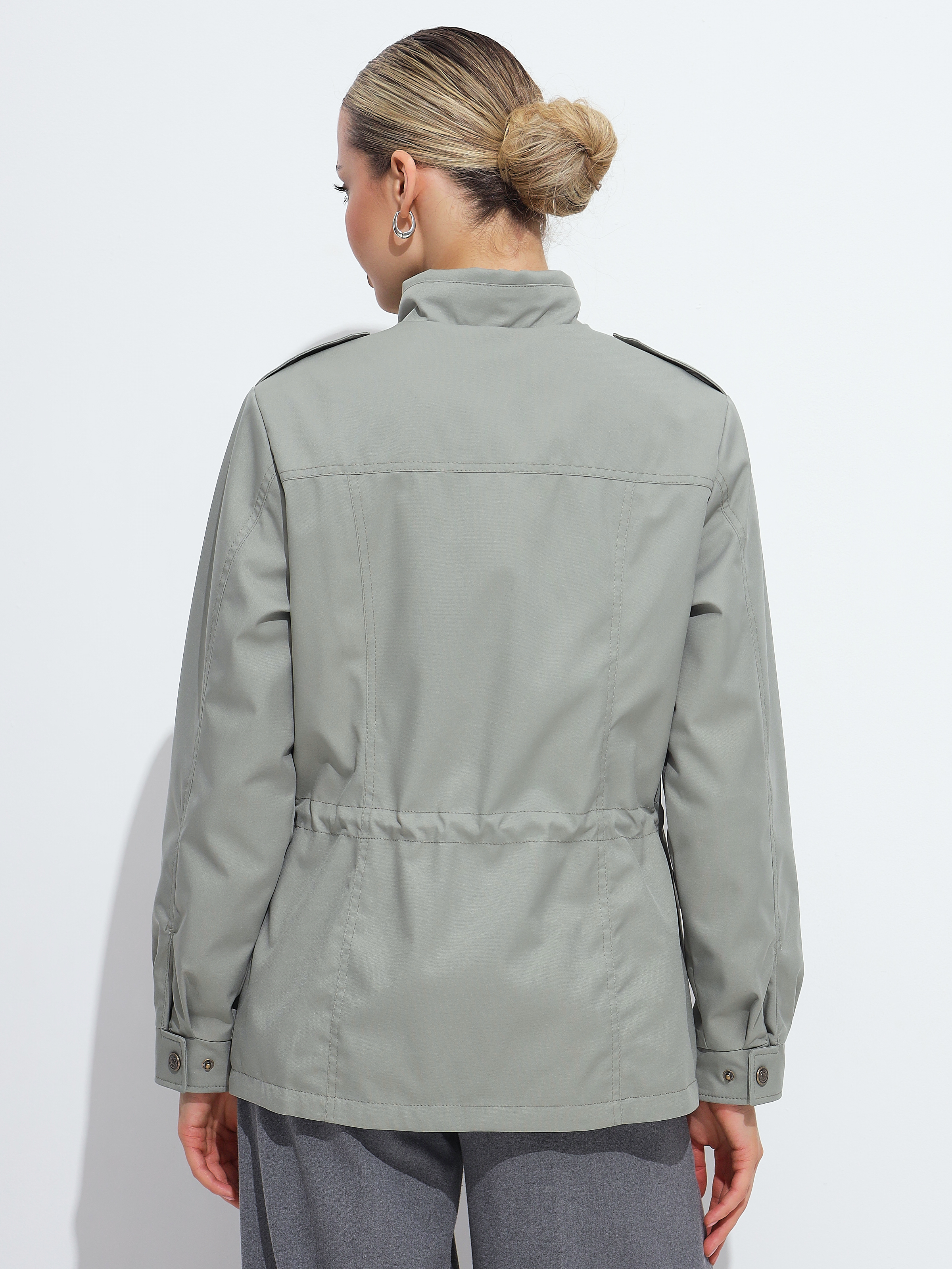 Куртка ветрозащитная женская TRF16-418