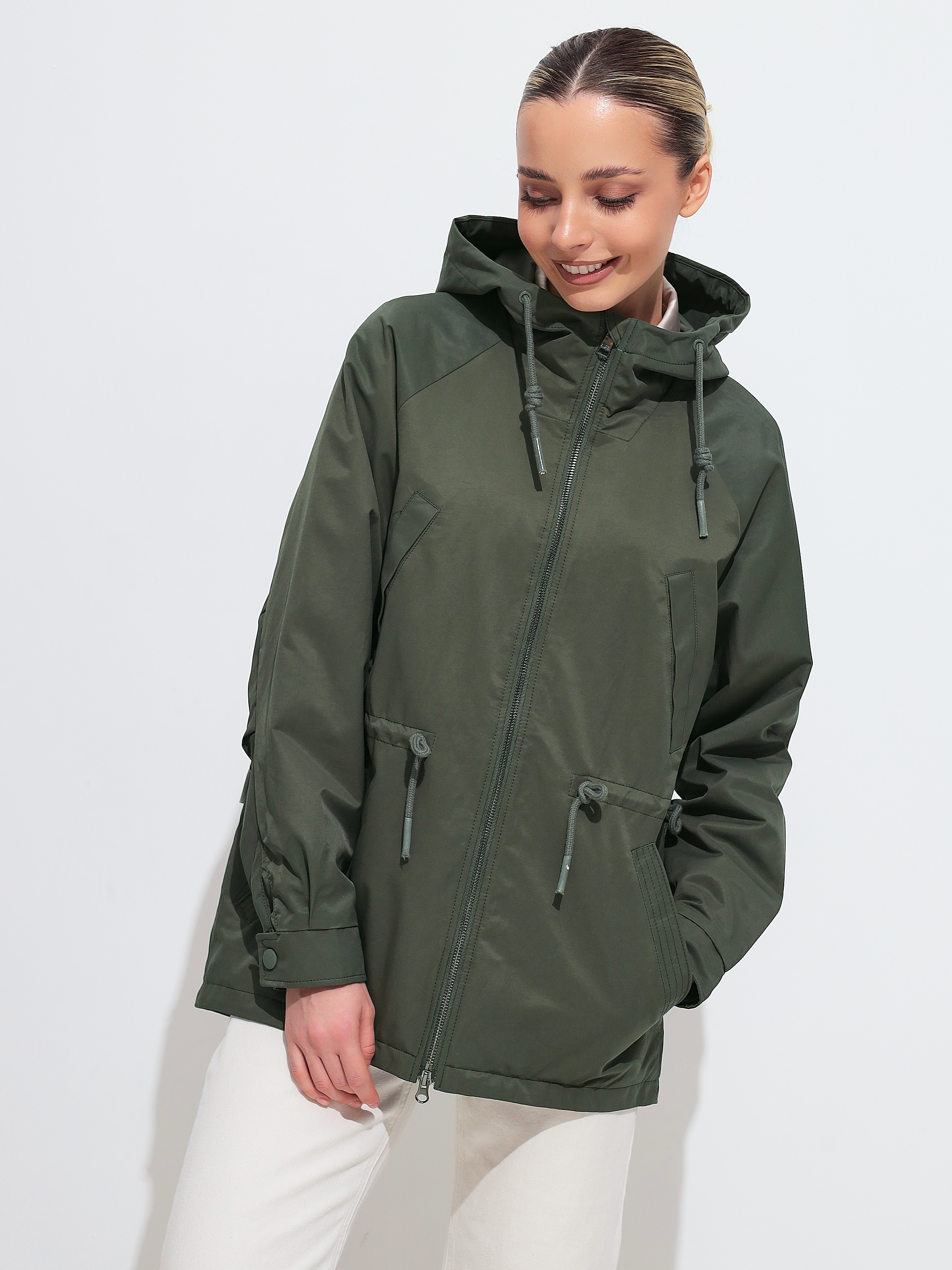 Куртка ветрозащитная женская TRF16-424