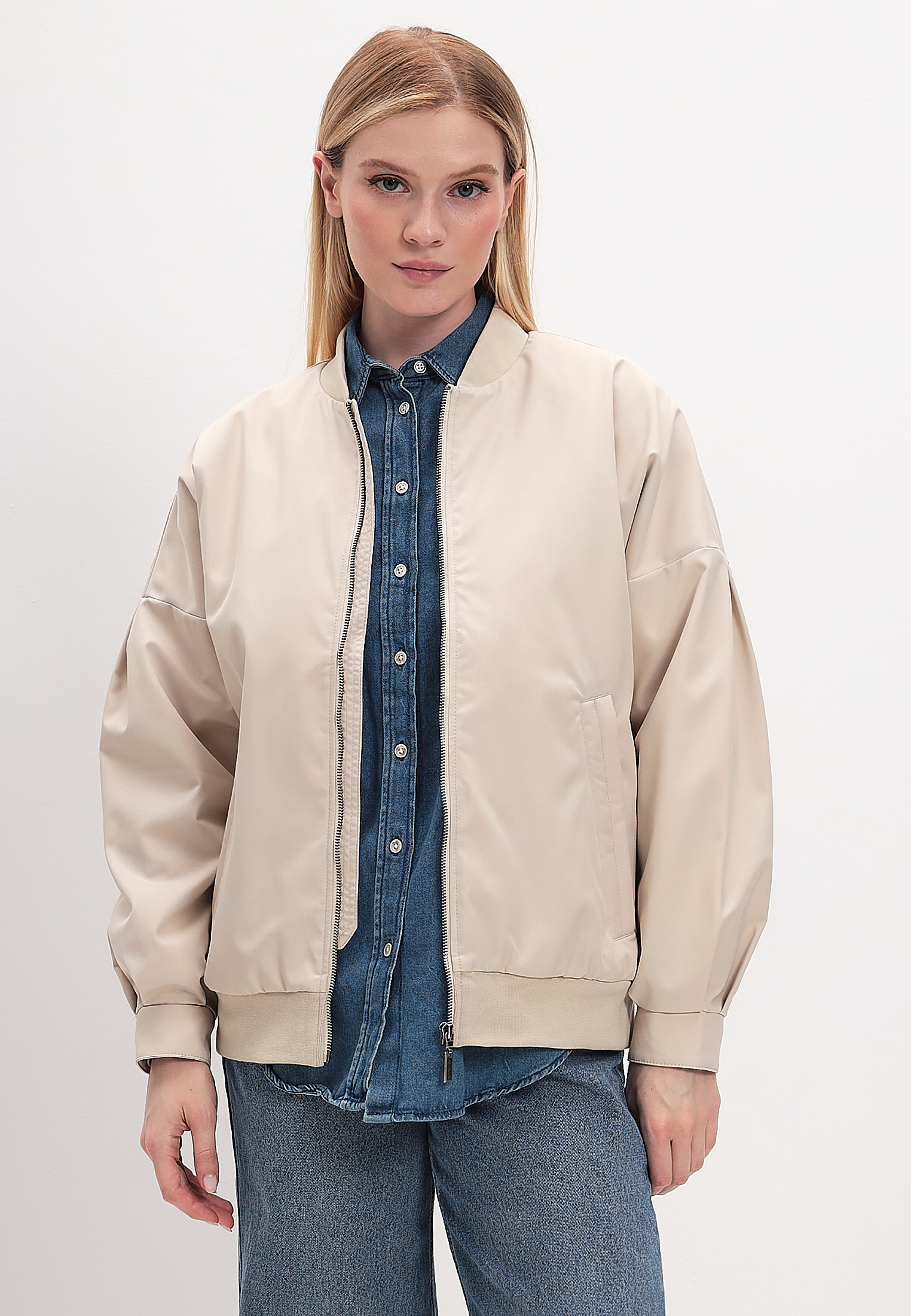 Куртка межсезонная женская TRF15-390