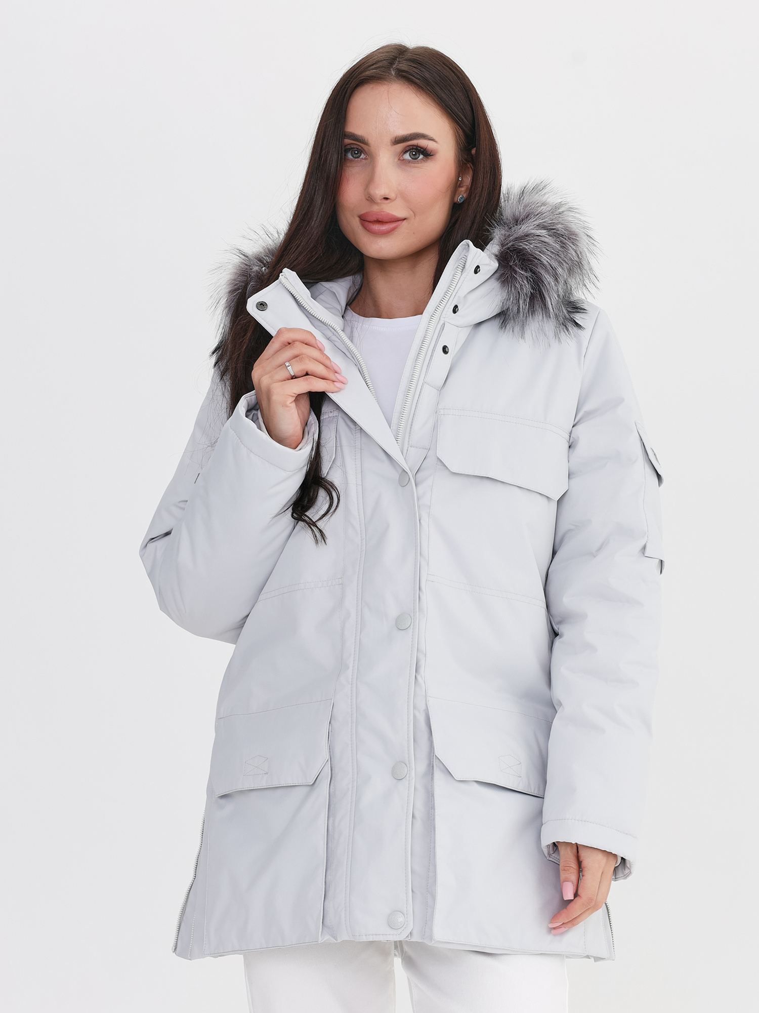 Куртка зимняя женская с опушкой из искусственного меха TRF14-340
