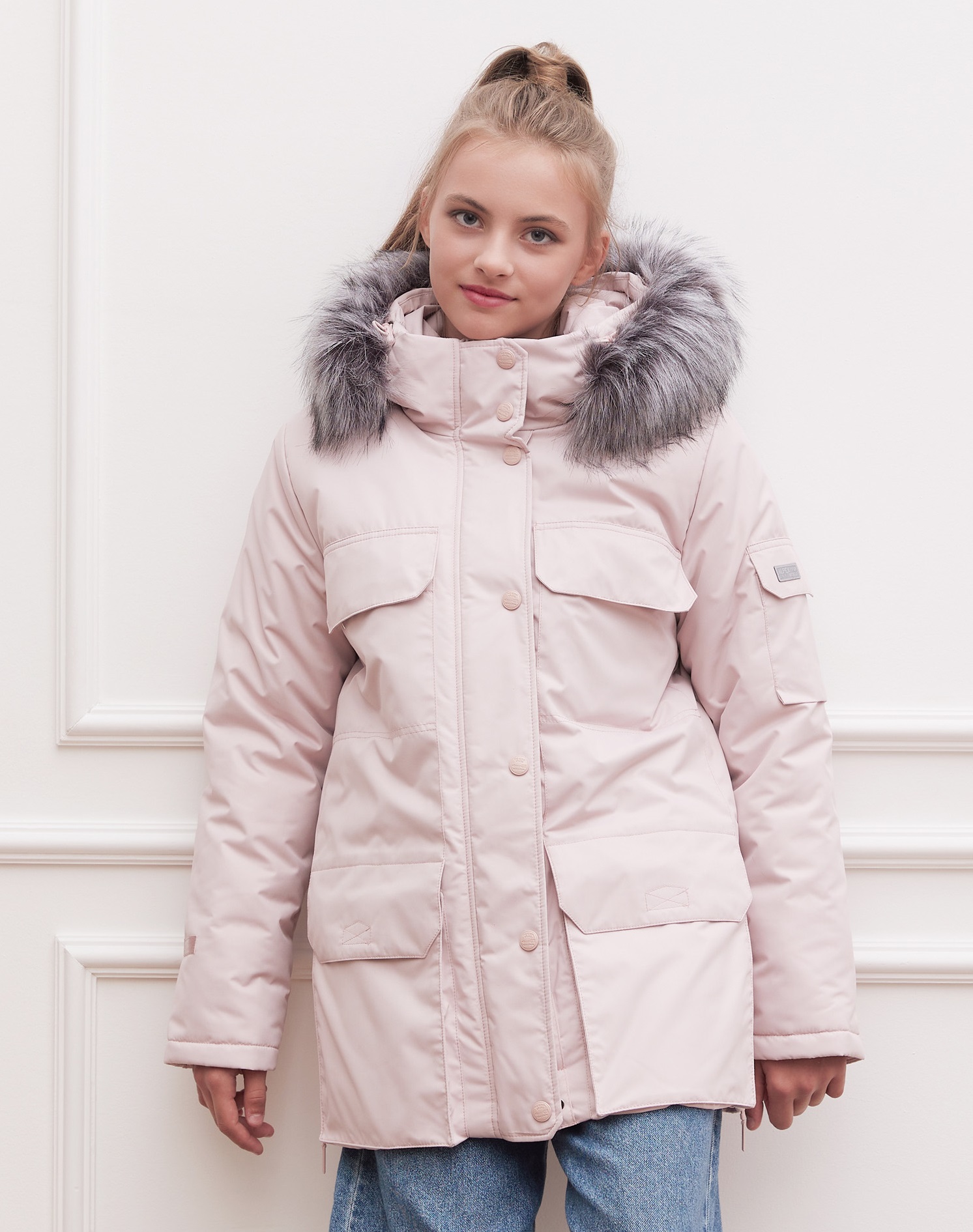 Куртка зимняя для девочки с опушкой из искусственного меха КД1256 10 %